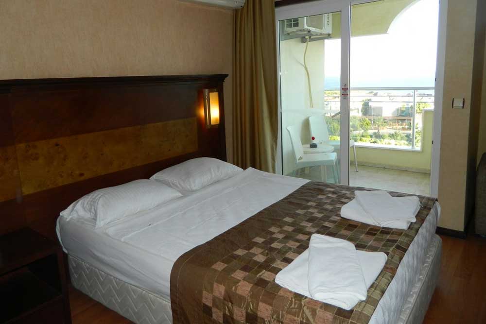 Garden Of Sun Hotel Aile Odası Deniz Manzaralı