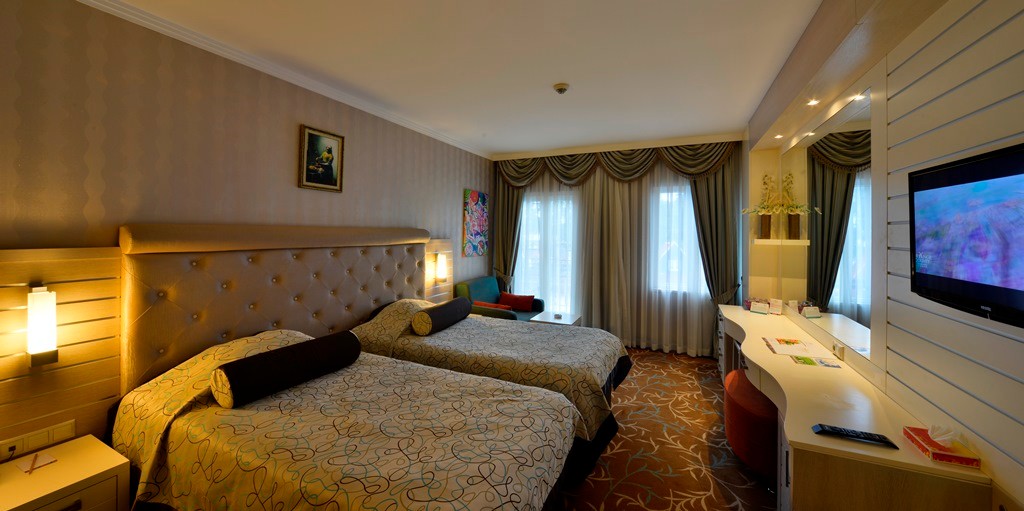 Orange County Kemer Standart Deniz Manzaralı