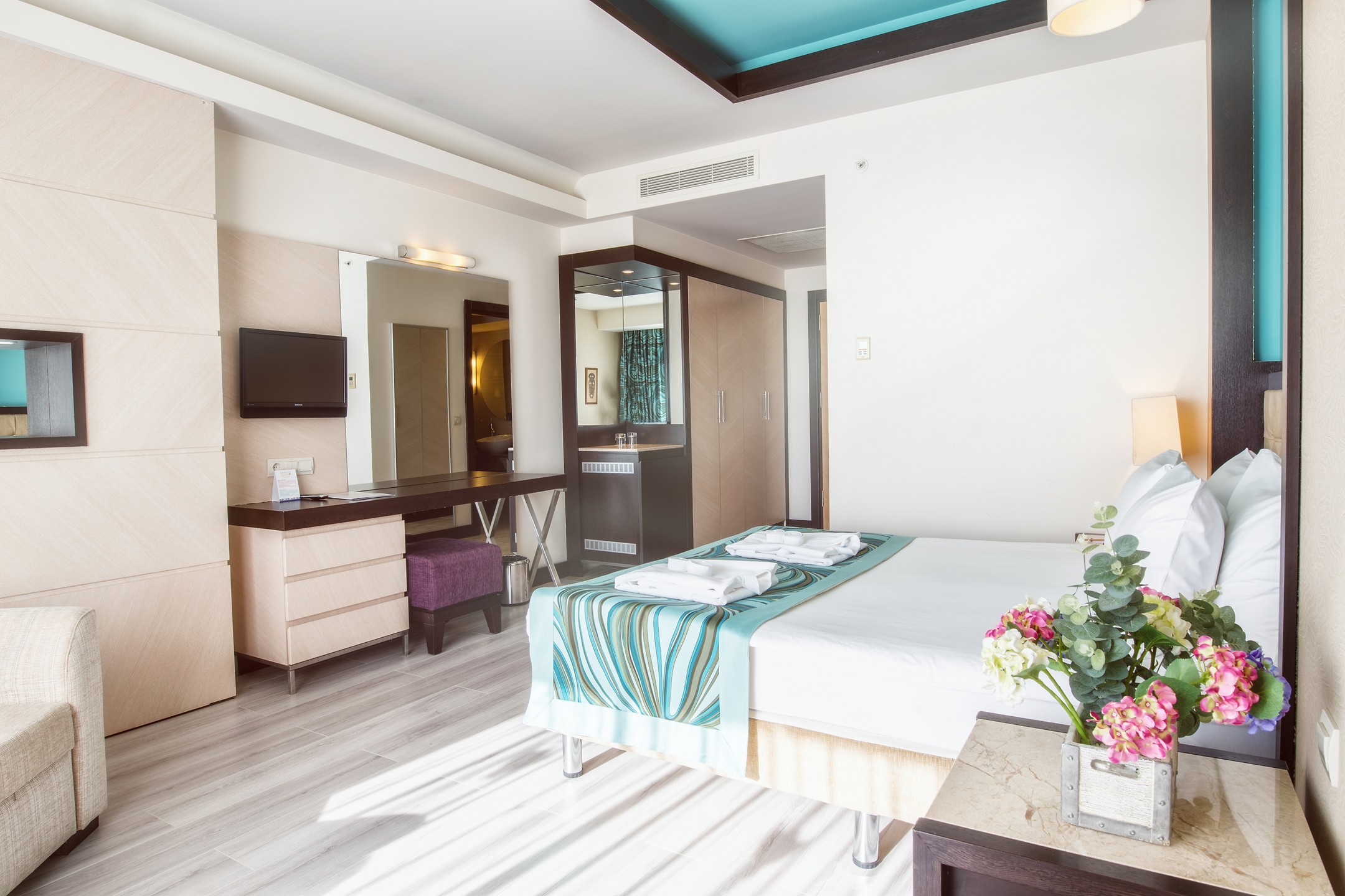 Orange County Alanya Standart Kara Manzaralı