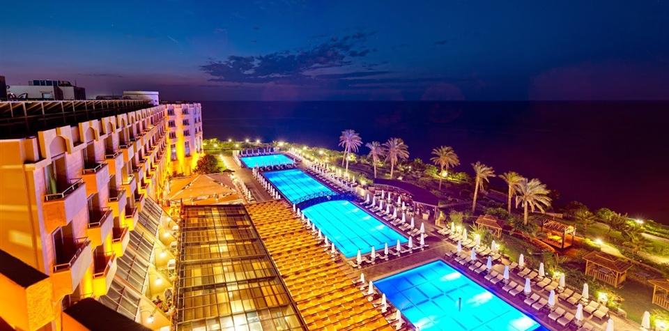 Merit Park Hotel 